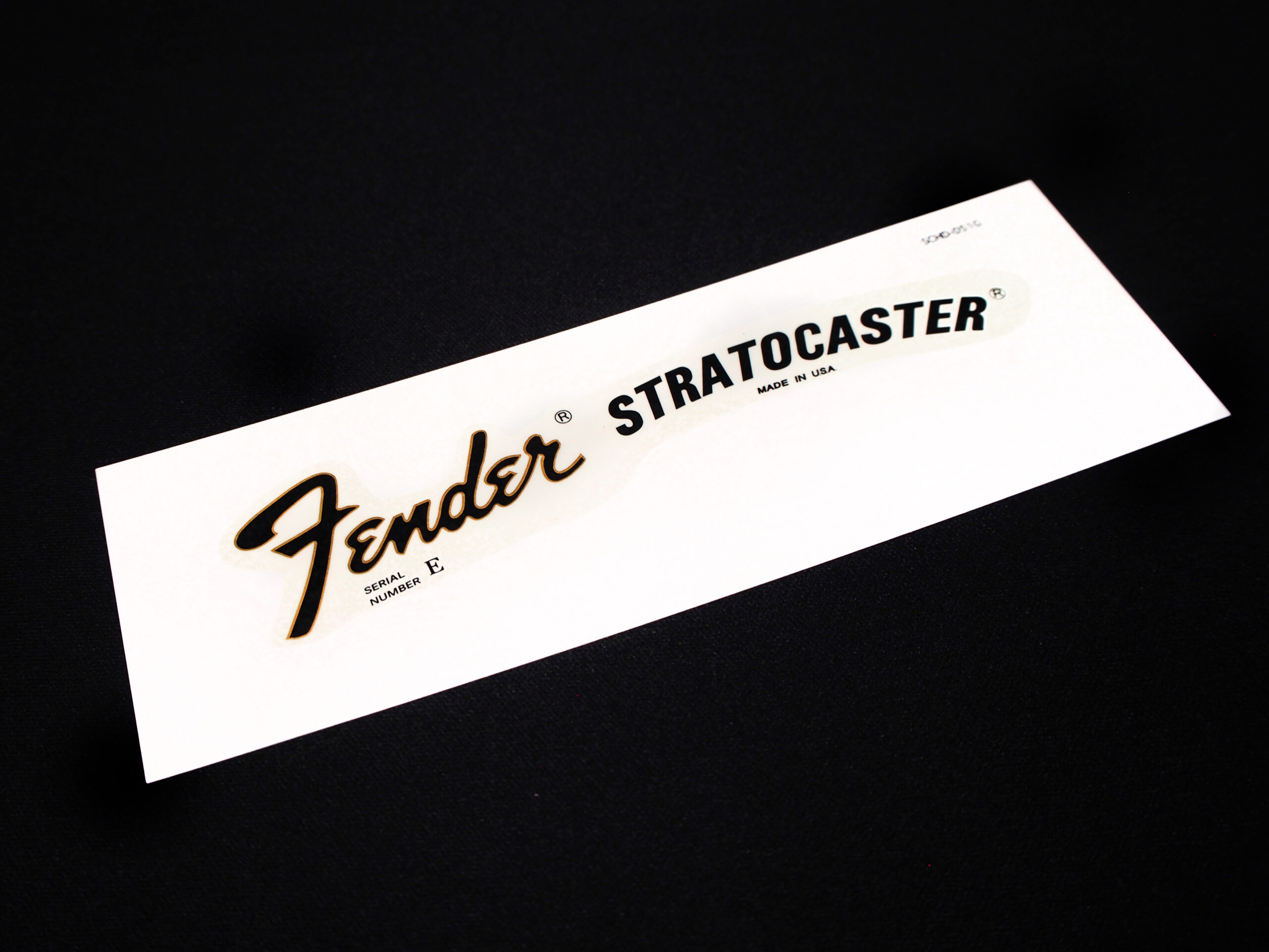 SCHD-051G◆STRATOCASTER 1982 Esirial modern Logo decal 